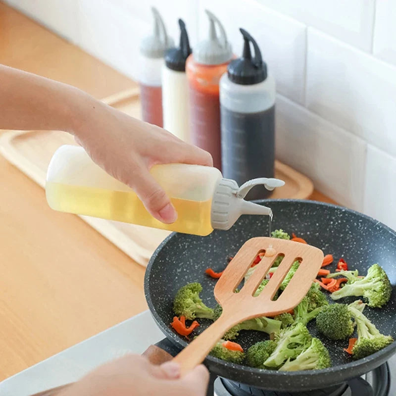 175ML/350ML Large Squeeze Condiment Bottles With Nozzles Ketchup BBQ Sauces Olive Oil Bottle Dispenser Squeeze Sauce Bottle